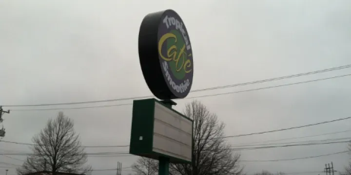 Tropical Smoothie Cafe