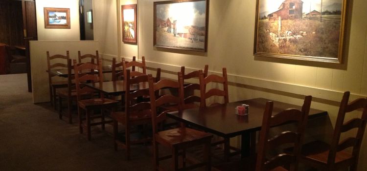 The Barn Restaurant & Lounge