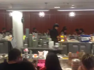 Sushi Train