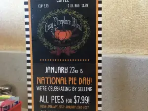 Polly's Pies Restaurant & Bakery