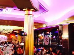 Mandarin Palace