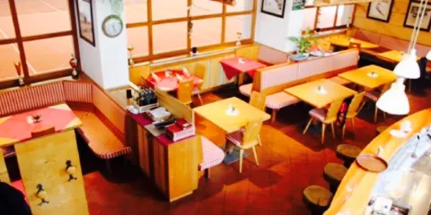 Pizzeria Tennis Bowling Selva