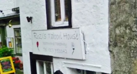 Rozi's Tandoori House