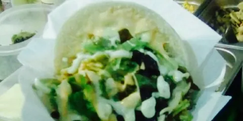 Casa de Pasto Os Angolanos Óscar & Naná