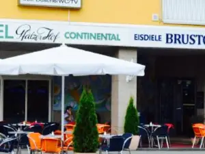 Eiscafé Brustolon am Bahnhofplatz