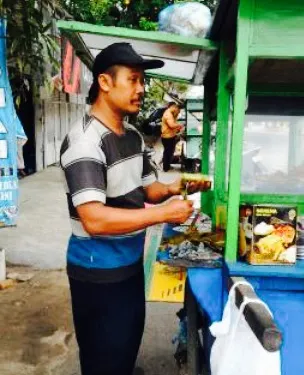 Kupat Blengong Mas Yanto