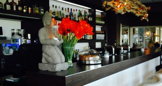 Zoomie Food & Drinks