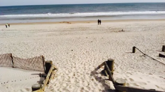 Cupsogue Beach Hut