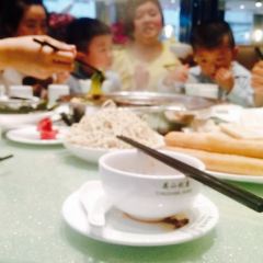 LI ER XIAN YU HUO GUO User Photo
