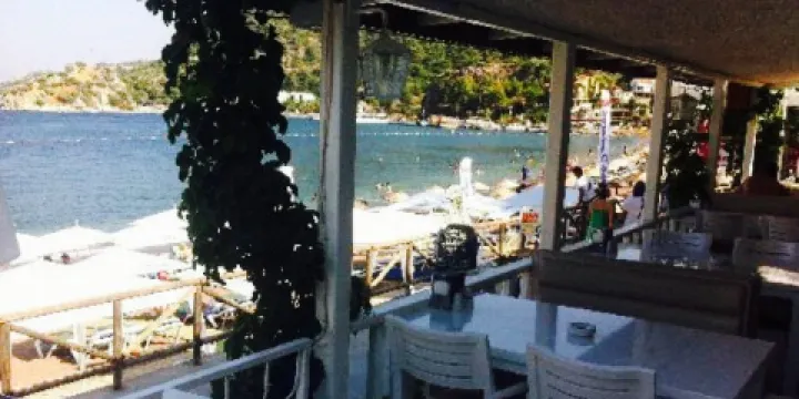 Han Beach Restaurant