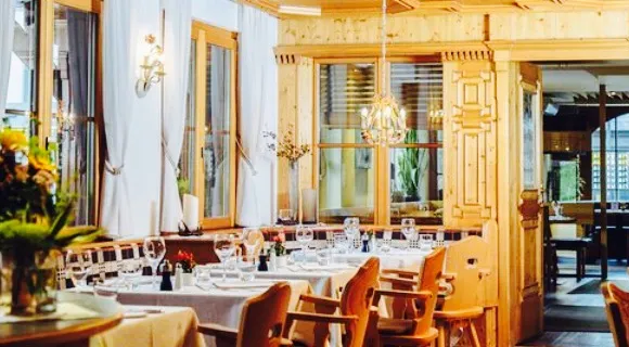 Spescha Hotel Restaurant