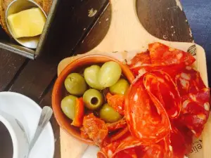 Relish Food and Drink
