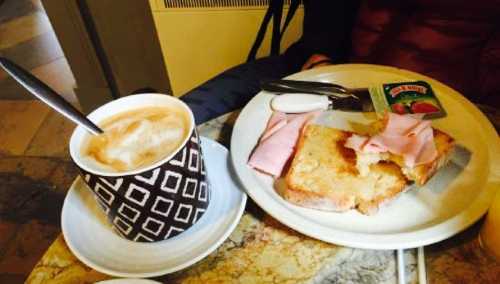 Cafe Saudade