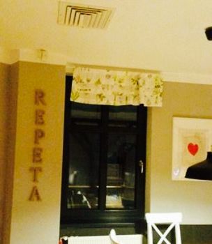 Repeta restaurant & cafe