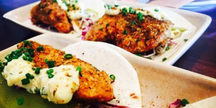 Flux Restaurant & Lounge