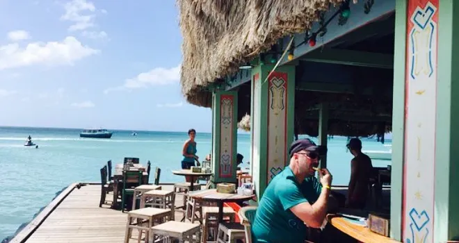 Bugaloe Beach Bar & Grill