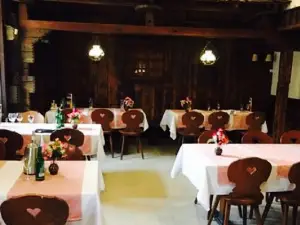 Restaurant Pizzeria Landhof, Peker