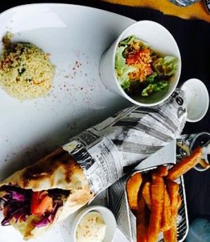 Mama Love Shawarma