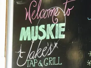 Muskie Jake's Tap & Grill