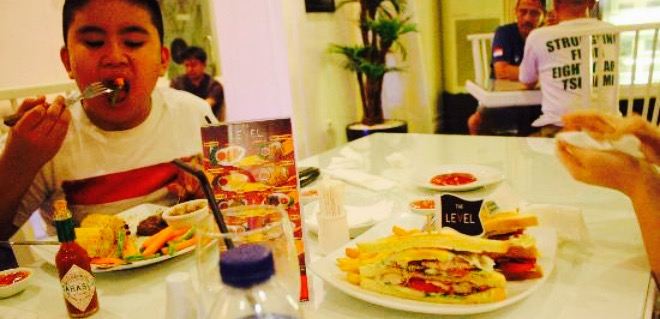The Level Cafe & Restaurant