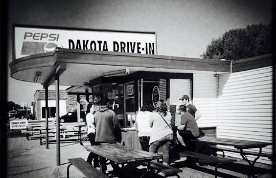 Dakota Drive Inn