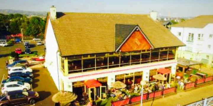 The Windrose Bar & Bistro