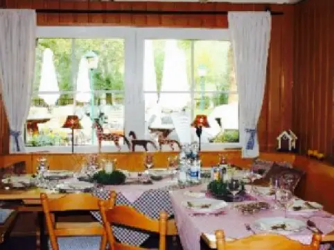 Parkwirtschaft Im Waldchen