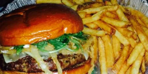 Carriage House Restaurant and Tavern Ii