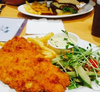 Mission Beach Tavern