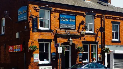 The Dee Inn in 弗林特