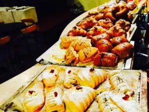 Caffe Puccini