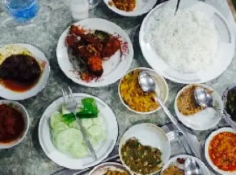 Nirob Hotel Restaurant