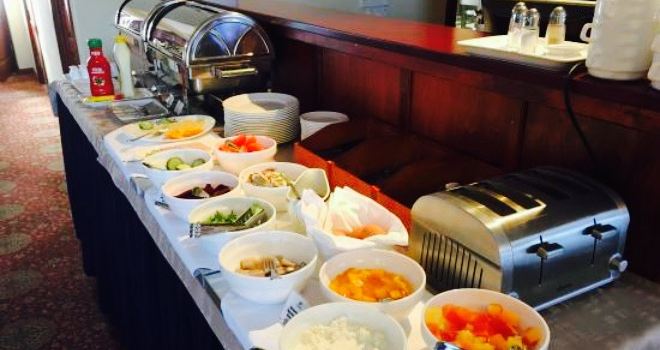 Saka Cliff Hotel Restaurant