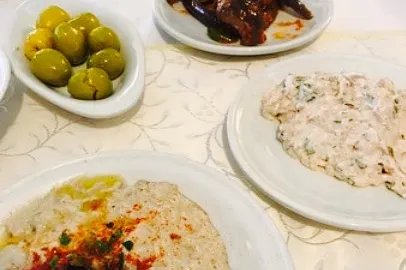The Bread And Fish in อาเกร