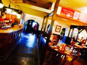 The Old Posthouse Hotel and Restaurant