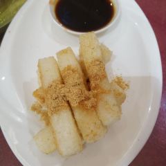 YILAOMATIHUA User Photo