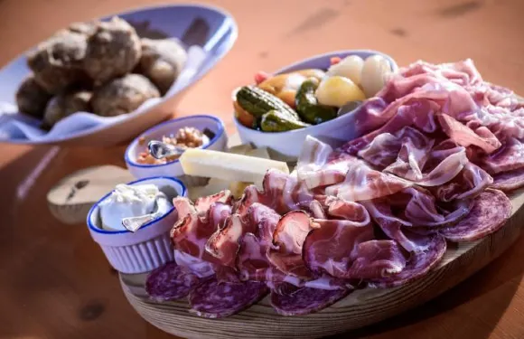 諾尼斯農場酒店