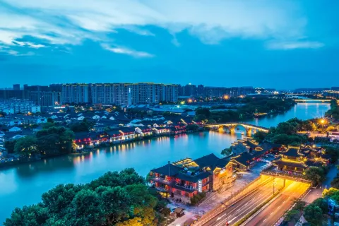 The Beijing-Hangzhou Grand Canal (Hangzhou Section)