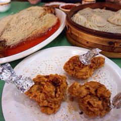 HUANG'S RESTAURANT User Photo