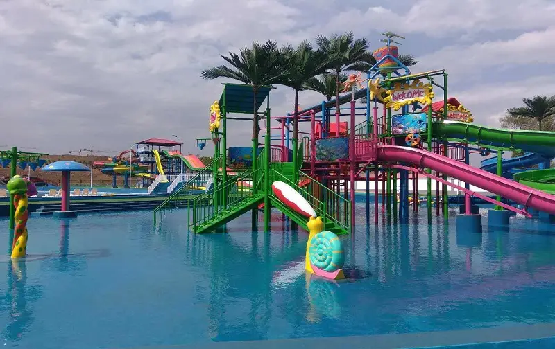 Redaifengbao Water Amusement Park