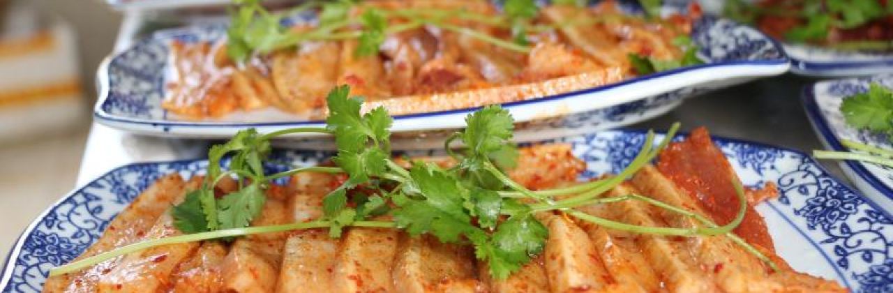 Wolongmoxiangyuanshengtailvyou