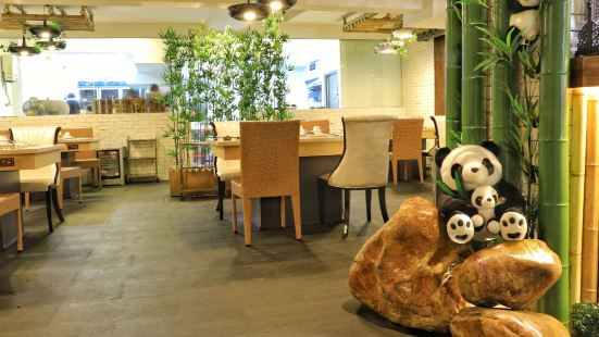 BAMBOU PANDA xiongmao Hot Pot Restaurant