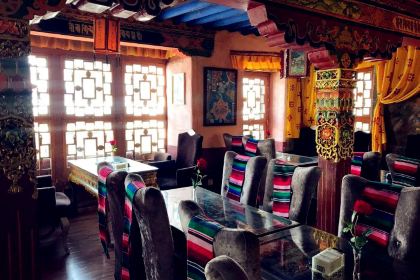 Tibetan Family Kitchen