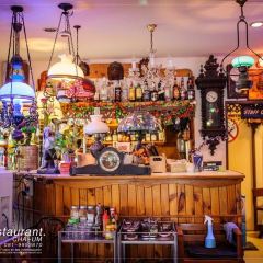 Aroy Restaurant User Photo