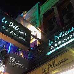 Le Pelican User Photo