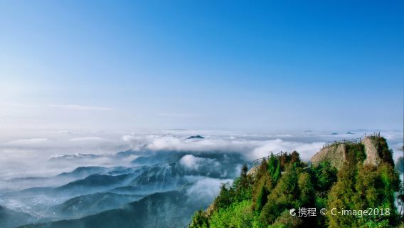 雁蕩山三絕之大龍湫+靈岩+靈峰一日遊【上門接送天天發獨立包團】
