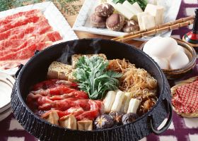 バンドンから東京の飛行時間