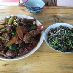侗家大碗菜(实惠店) User Photo