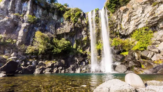 Jeongbang Waterfall