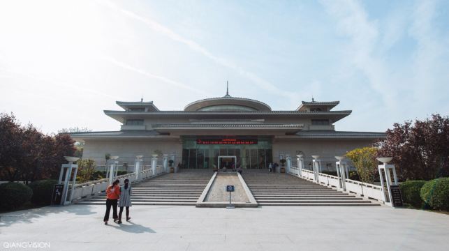 西安秦始皇陵兵馬俑 回民街 西安城墻一日遊【可選包車+門票】